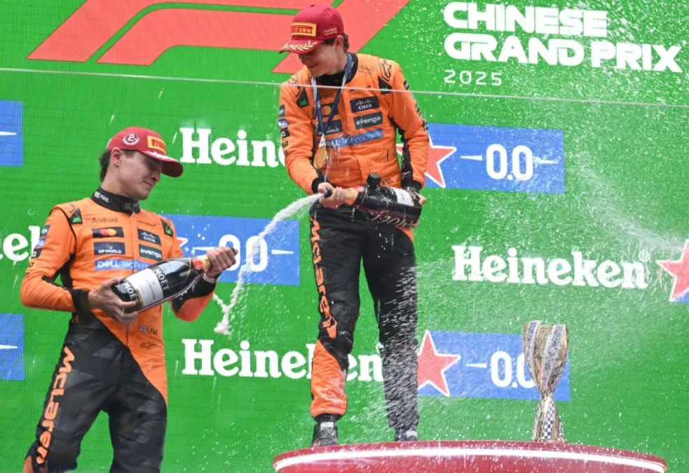 Fórmula 1: Oscar Piastri domina GP da China e garante vitória com dobradinha da McLaren
