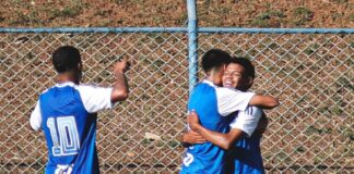 Cruzeiro enfrenta o Santos fora de casa em busca de manter vivo o sonho da classificação no Brasileirão Sub-17