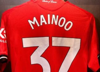 Manchester United pode passar vergonha ao quebrar ‘regra de transferência’ com Mainoo