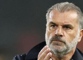 Nottingham Forest ficou ‘confortável’ demais em derrota chocante na EFL Cup para o Swansea, diz Ange Postecoglou