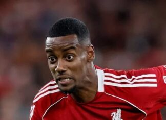 ‘I saw Isak accept Arne Slot demand before first exciting Liverpool glimpse’