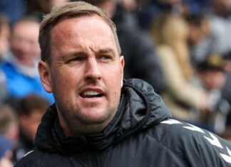 Mike Dodds: Wycombe Wanderers sack head coach after poor start to season