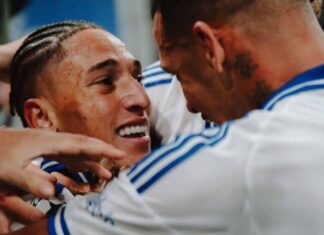 Robert, revelado pelo Cruzeiro, marca na Champions; veja o gol