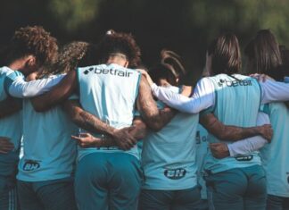 Cruzeiro inicia conversas para renovar com atletas da equipe feminina; veja os 15 nomes que estão em fim de contrato