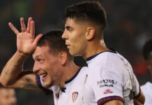 Belotti ribalta il Lecce: Tiago Gabriel illude di Francesco, una doppietta del ‘Gallo’ lancia il Cagliari