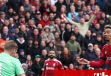 Liverpool v Everton: Premier League – live