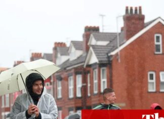 Manchester United v Chelsea: Premier League – live