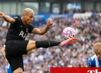 Brighton 2-2 Tottenham, Wolves 1-3 Leeds, West Ham 1-2 Crystal Palace and more: football – live