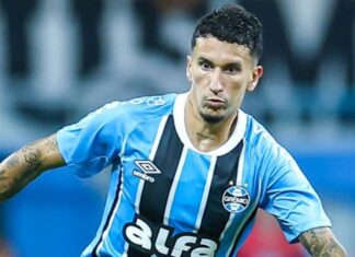 Torcida do Grêmio promove lista de dispensas no elenco