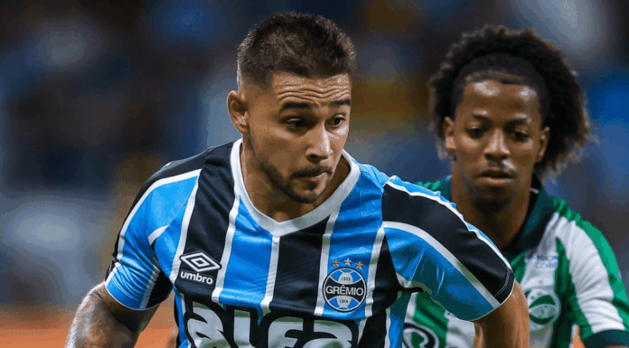 Jogador passa por cirurgia e Grêmio atualiza situação