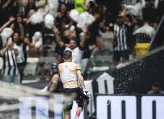 Atlético sofre, joga mal, mas avança à semifinal da Sul-Americana com gol ‘heroico’ de Bernard