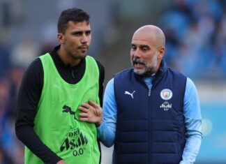 Man City alarm bells will be ringing as huge contract decision looms