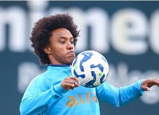 Grêmio define cronograma para tratamento conservador em Willian