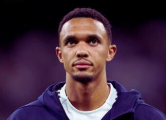 Lineker questions Liverpool decision as club send risky Alexander-Arnold message