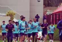 Filipe Luís comanda treino do Flamengo na Data FIFA