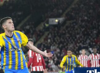 Championship roundup: Sheffield United stay rock bottom after Southampton comeback