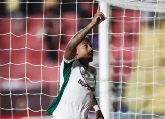 John Kennedy volta a ganhar chance no Fluminense e marca após 17 meses – Fluminense: Últimas notícias, vídeos, onde assistir e próximos jogos