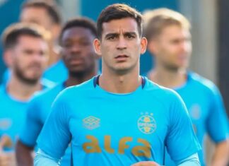 A grande dúvida de Mano Menezes para Bragantino x Grêmio