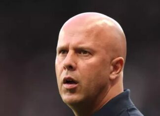 Arne Slot explains Florian Wirtz decision as $156M Liverpool star drops to bench