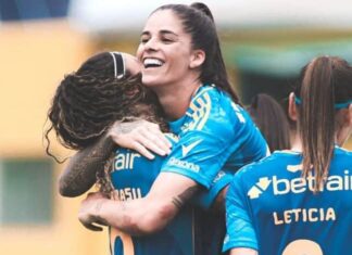 Com uma jogadora a menos, Cruzeiro vence Atlético em clássico no Mineiro Feminino