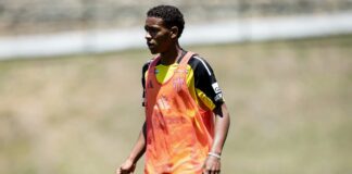 Gabriel Veneno está relacionado para o jogo contra o Sport, na Arena MRV