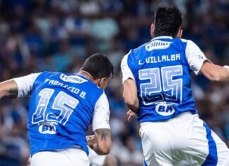 Dupla do Cruzeiro se destaca em top-10 de estatística no Brasileirão; veja