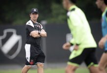 Veja como o tempo livre para treinos pode ser útil para o Vasco