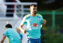 Fabrício Bruno titular? Seleção Brasileira tem escalação definida para jogo contra Coreia