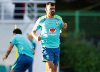 Defensores do Cruzeiro brilham em convocações da Seleção Brasileira; veja