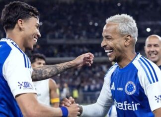 Cruzeiro tem cinco jogadores pendurados antes do clássico com o Atlético-MG; veja