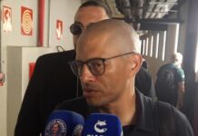 Ídolos do Cruzeiro participam de jogo no Mineirão e falam sobre o clube; veja vídeo