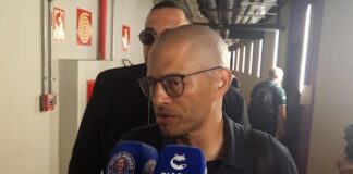 Ídolos do Cruzeiro participam de jogo no Mineirão e falam sobre o clube; veja vídeo