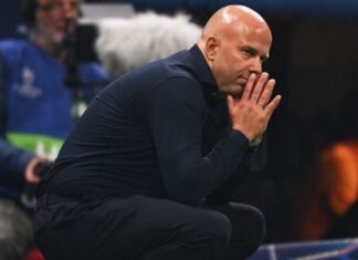 Liverpool could be forced into 3 changes vs Man Utd as Slot waiting on 4 players