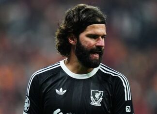 Alisson latest as injured Liverpool duo spotted in training ground photo