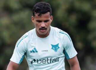 Veja os pendurados de Cruzeiro e Atlético para o clássico desta quarta