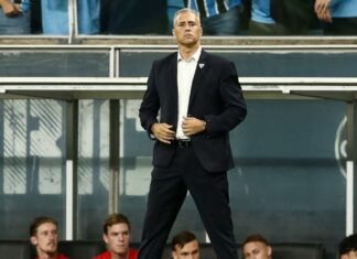 Crespo diz que São Paulo mereceu derrota e desabafa sobre lesões: ‘Acontecem coisas inacreditáveis’