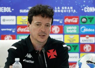 Diniz vive seu melhor momento desde que deixou o Fluminense; veja números do técnico no Vasco