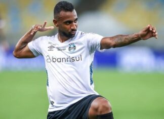 Grêmio é cobrado publicamente pelo presidente do Vila Nova; confira