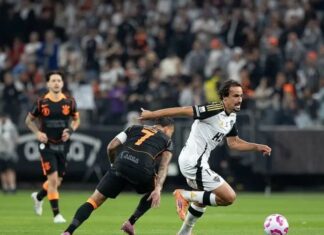 Após vitória contra o Galo, Dorival se impressiona e pede jogador a diretoria do Corinthians