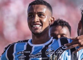 Grêmio agiliza reforço caseiro pra o ataque contra o Juventude