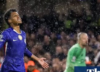Marc Guiu and Estêvão cash in for Chelsea as 10-man Ajax self-destruct