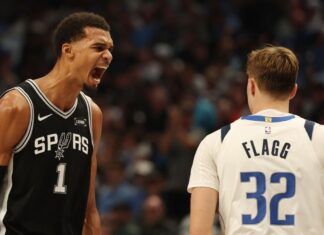 Wembanyama tem atuação de cinema, e Spurs atropelam os Mavs em Dallas