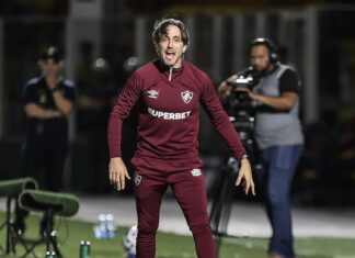 Zubeldía faz poucas mudanças e minutagem indica time titular do Fluminense