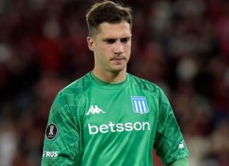 ‘Quase herói’, goleiro do Racing admite ‘raiva’ com gol do Flamengo e crava: ‘Vamos reverter em Avellaneda’