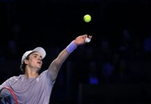 João Fonseca reage, busca virada e avança à semifinal do ATP 500 da Basileia com desistência de Shapovalov