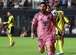 Messi faz dois e comanda vitória do Inter Miami sobre o Nashville nos playoffs da MLS