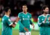 Van Dijk revela o que o árbitro lhe disse sobre a decisão do pênalti contra o Liverpool.