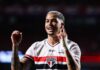 São Paulo derrota o Bahia em noite de gala de Luciano e volta a vencer no Brasileirão