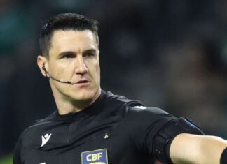 CBF divulga áudio do VAR de lance violento de Gómez em Palmeiras x Cruzeiro; veja diálogo