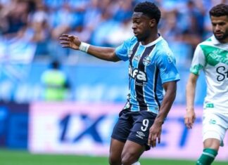 Carlos Vinícius e +4: veja os destaques na vitória do Grêmio contra o Juventude